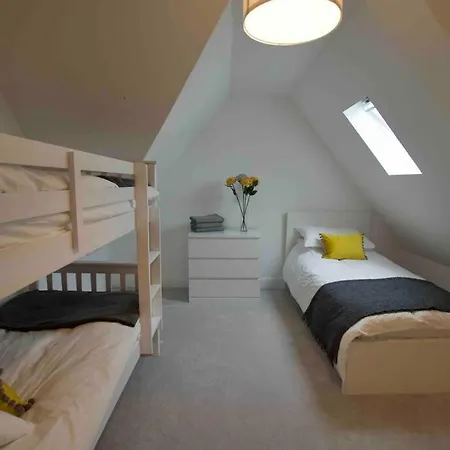 New Stylish 4 Bed House Moments From Clacton Beach Exterior foto