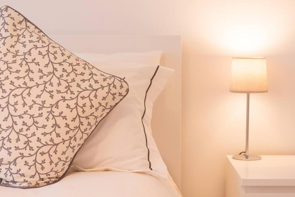 New Stylish 4 Bed House Moments From Clacton-on-Sea
